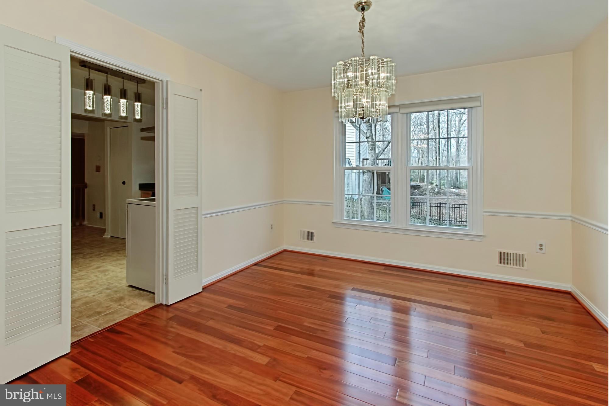 7784 Turlock Road Springfield, VA 22153 - Photo 8 of 30 Dining Room