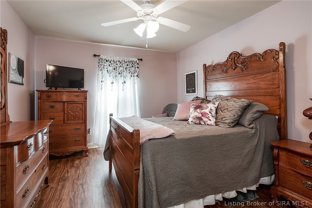 4072 Viewcrest Loop Floyds Knobs, IN 47119 - Photo 19 of 40 Gallery Image 19