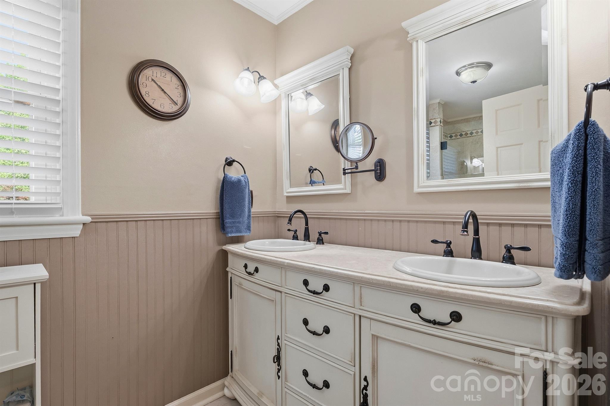 3740 6th Street Northeast Hickory, NC 28601 - Photo 24 of 48