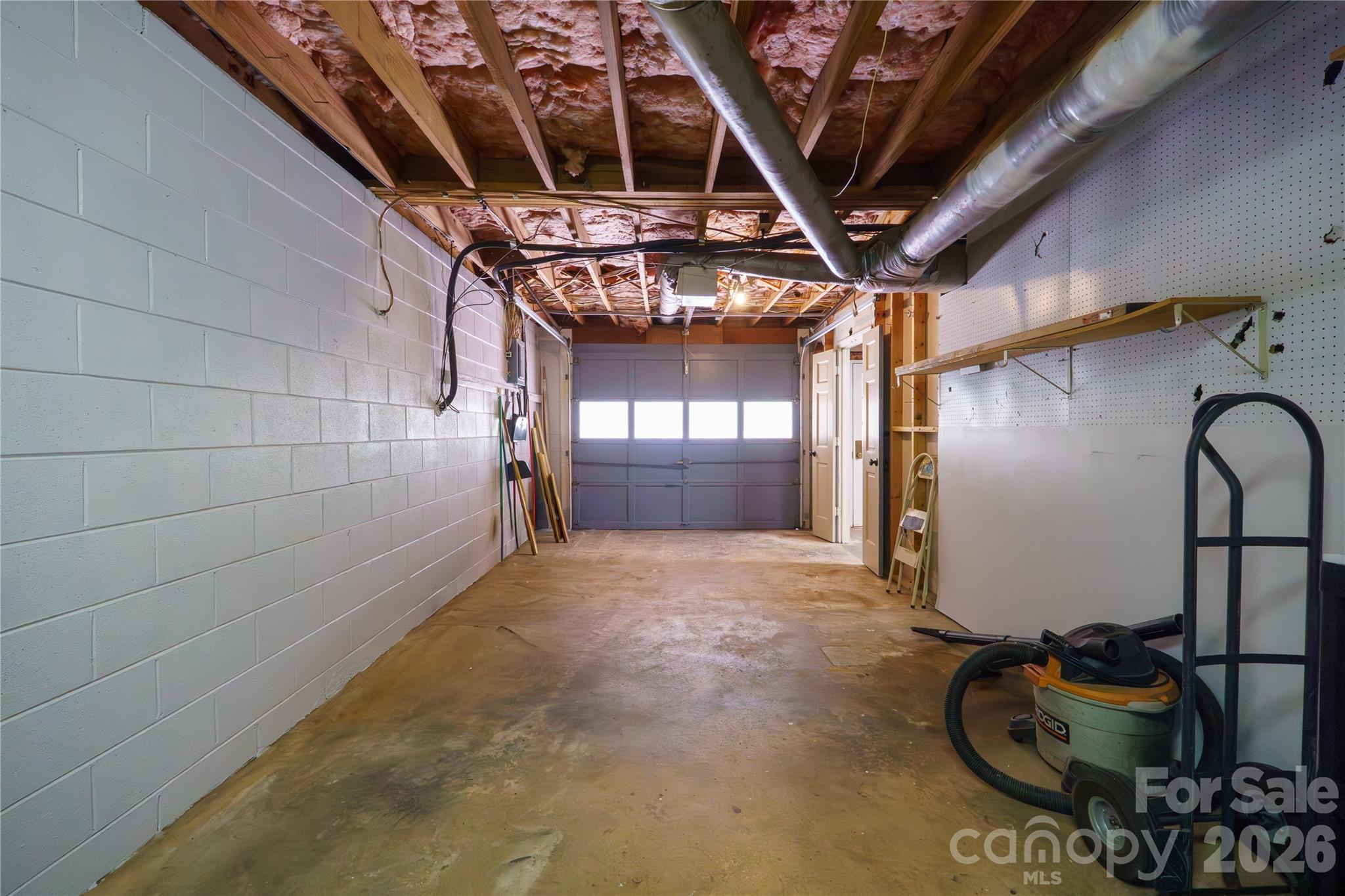 3740 6th Street Northeast Hickory, NC 28601 - Photo 34 of 48