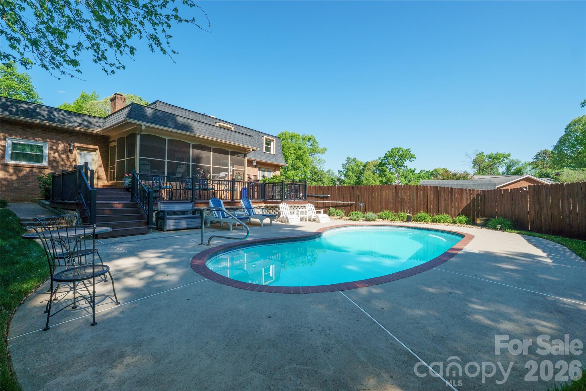 3740 6th Street Northeast Hickory, NC 28601 - Photo 42 of 48
