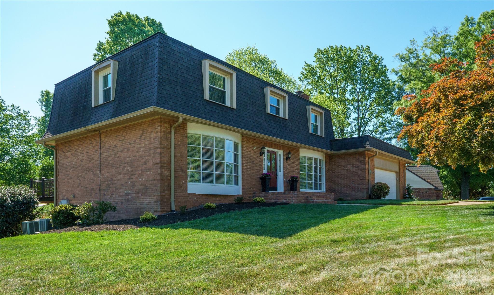 3740 6th Street Northeast Hickory, NC 28601 - Photo 8 of 48