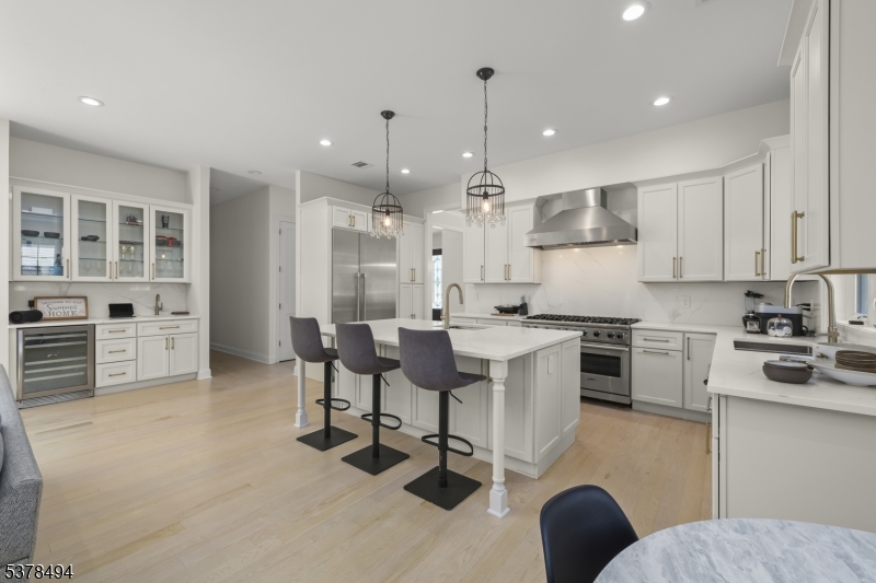 20 Woodfern Road Summit, NJ 07901 - Photo 17 of 46