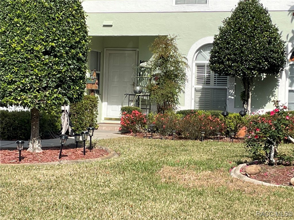 826 Lanark Drive Inverness, FL 34453 - Photo 2 of 32