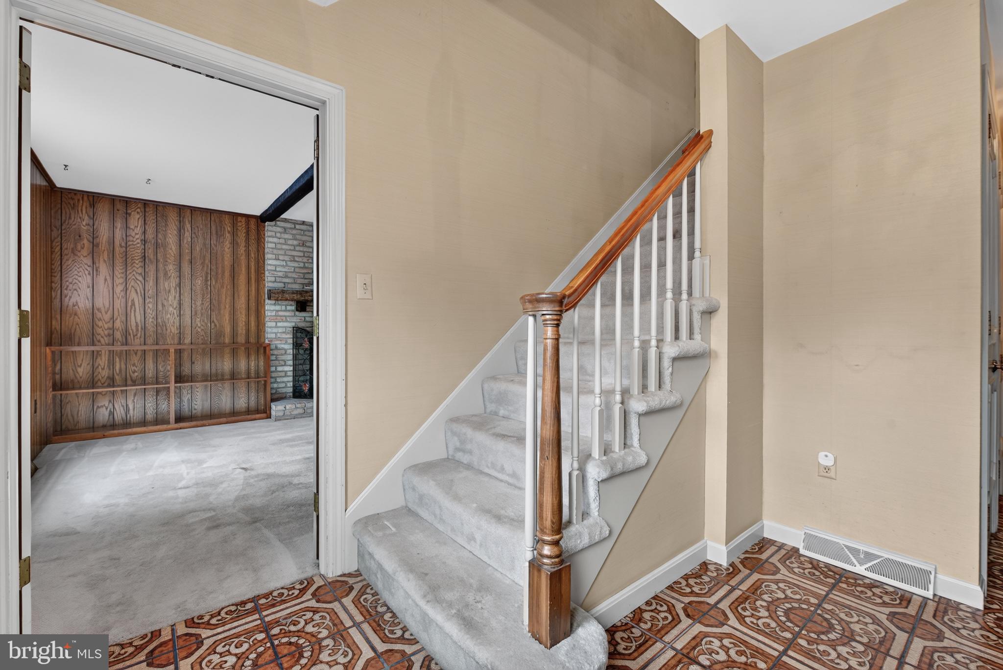 1108 Mill Mar Road Lancaster, PA 17601 - Photo 6 of 38