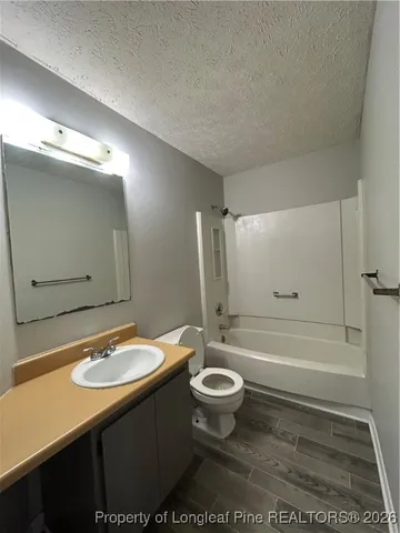 $850 | 945 Applewood Lane, Fayetteville, NC 28303