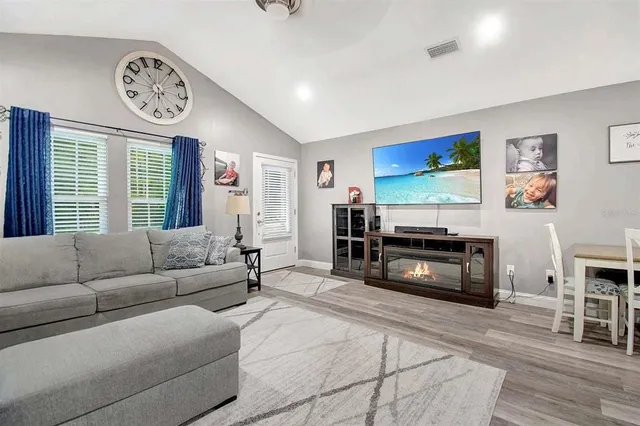 $350,000 | 5831 Oak Street, Elkton, FL 32033