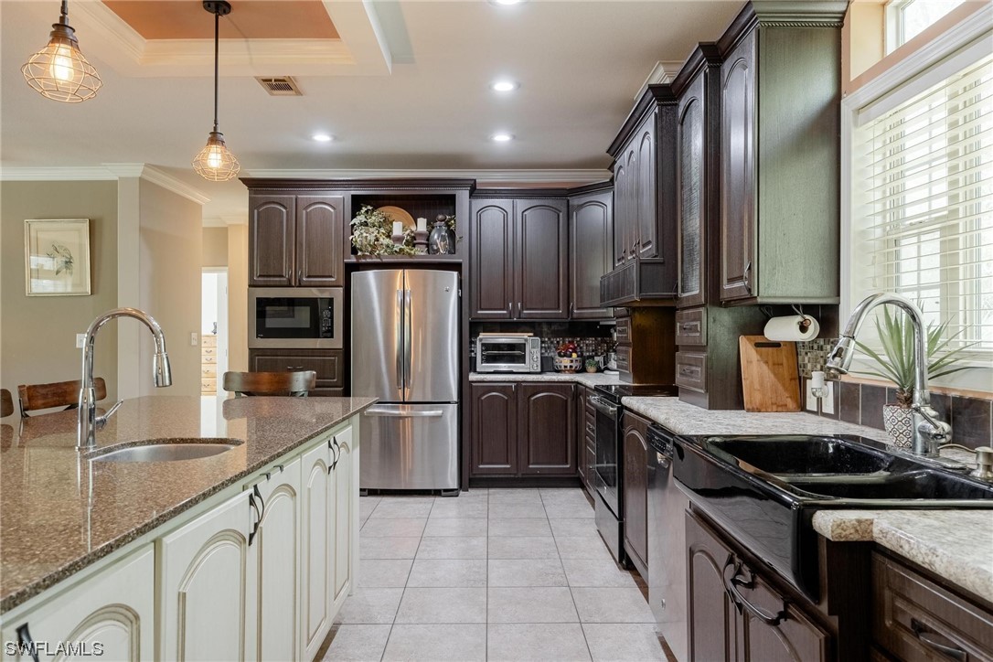 5680 Neal Road Fort Myers, FL 33905 - Photo 6 of 44 Gallery Image 6