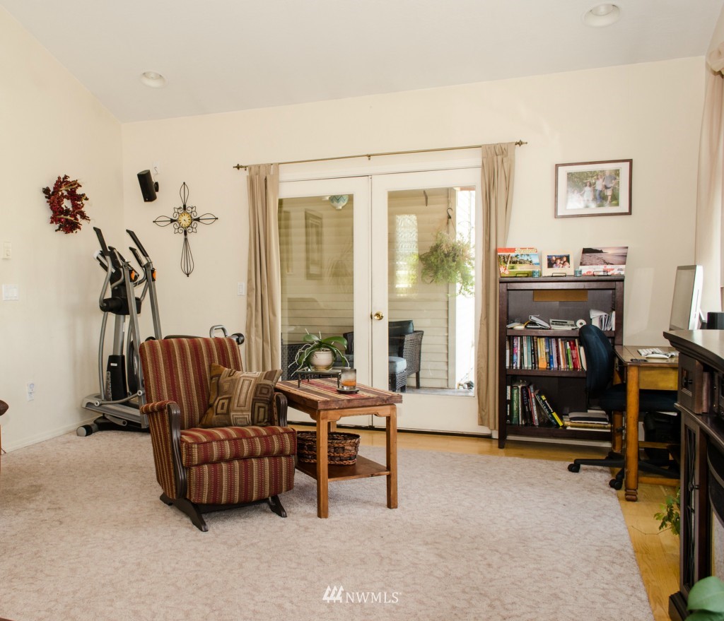 741 Ridge Drive East Omak, WA 98841 - Photo 5 of 25 Gallery Image 5