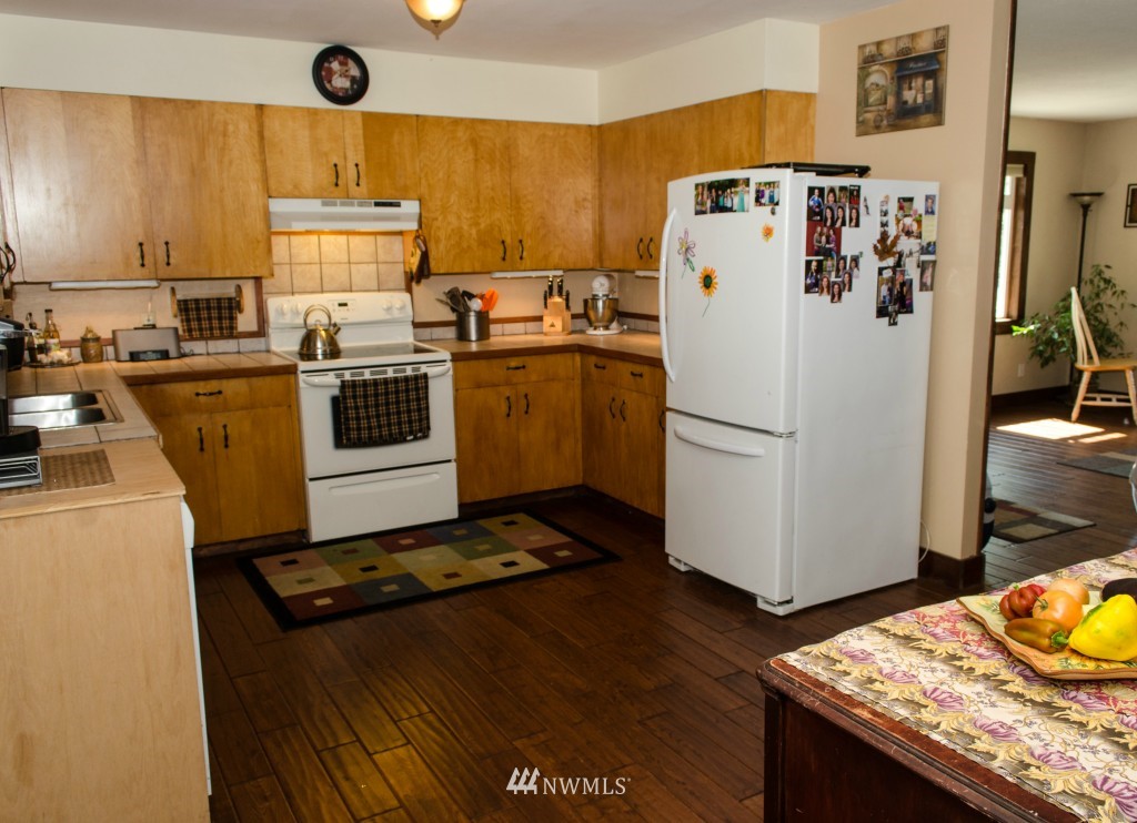 741 Ridge Drive East Omak, WA 98841 - Photo 10 of 25 Gallery Image 10