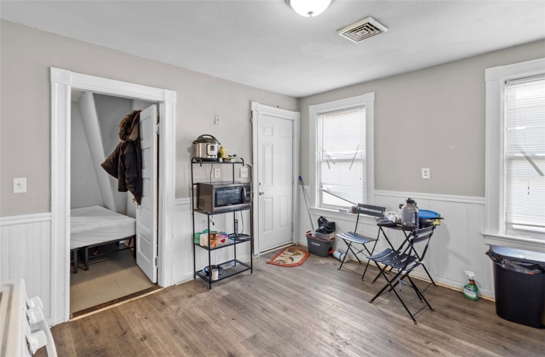 16 Maplehurst Avenue Providence, RI 02908 - Photo 17 of 50