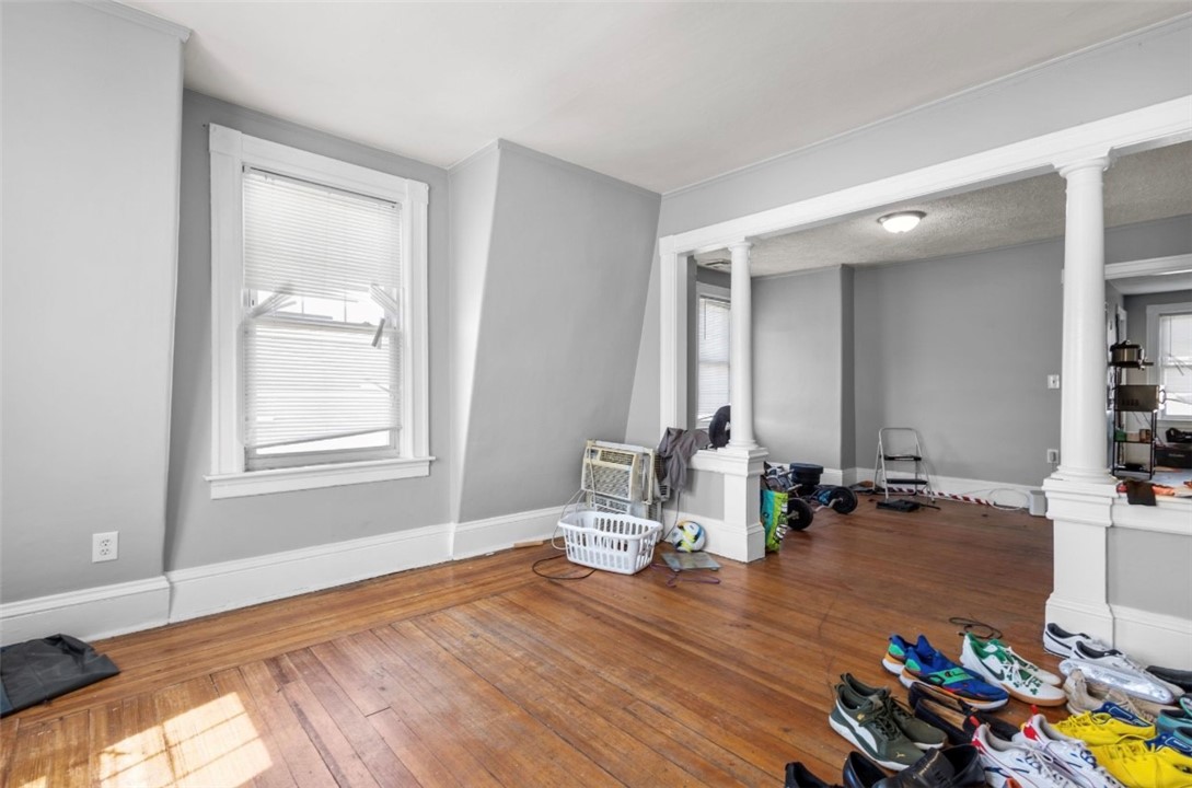 16 Maplehurst Avenue Providence, RI 02908 - Photo 20 of 50