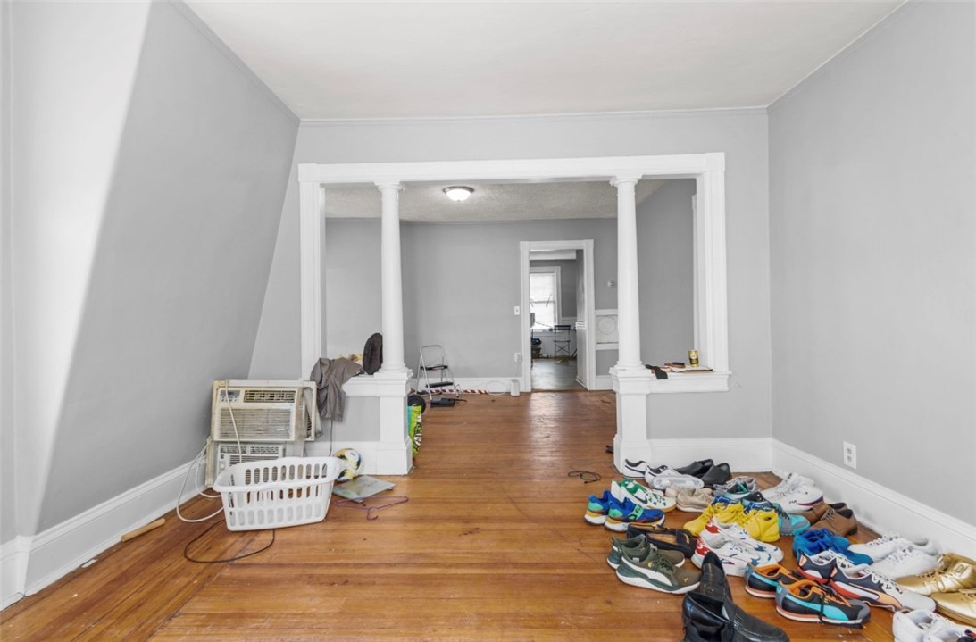 16 Maplehurst Avenue Providence, RI 02908 - Photo 21 of 50