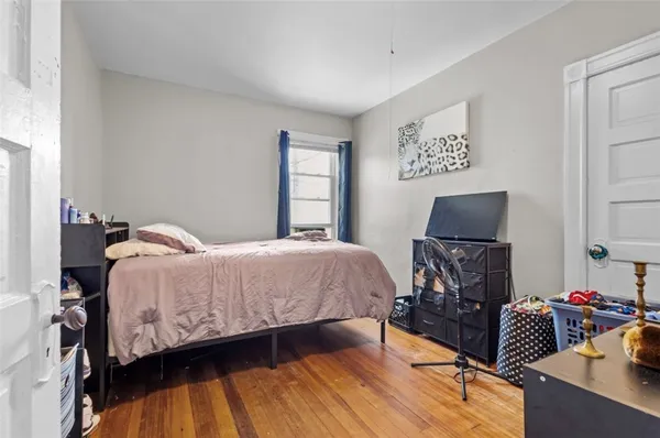 $690,000 | 16 Maplehurst Avenue, Providence, RI 02908