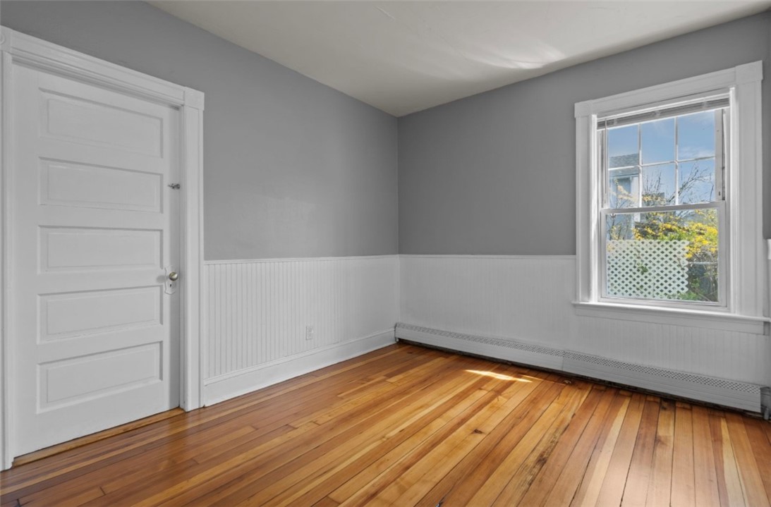 16 Maplehurst Avenue Providence, RI 02908 - Photo 10 of 50