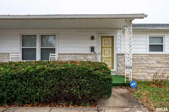 $155,000 | 620 North 13th Street, Herrin, IL 62948