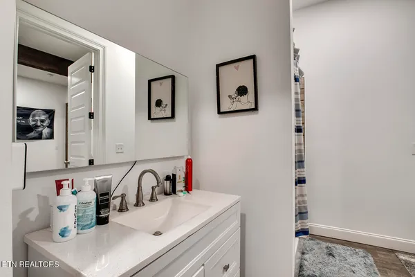 $995,000 | 1100 County Road 20, Calhoun, TN 37309