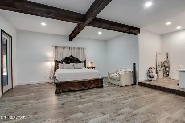 $995,000 | 1100 County Road 20, Calhoun, TN 37309