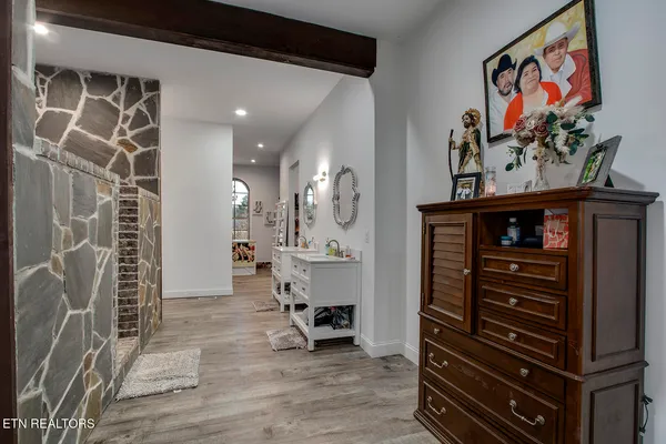 $995,000 | 1100 County Road 20, Calhoun, TN 37309