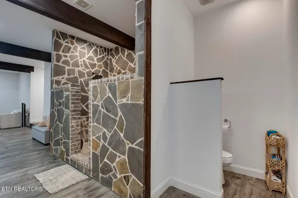 $995,000 | 1100 County Road 20, Calhoun, TN 37309