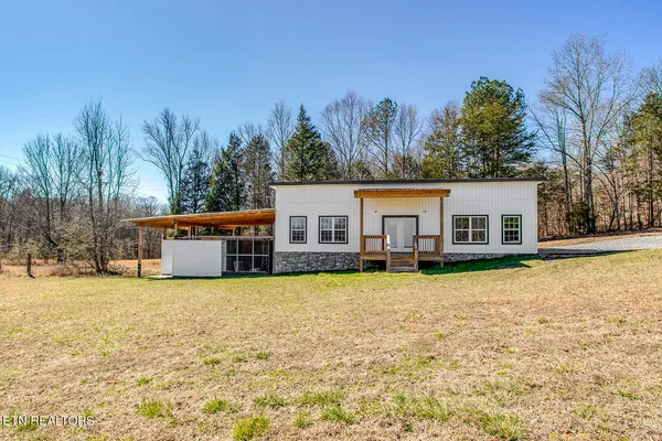 $995,000 | 1100 County Road 20, Calhoun, TN 37309