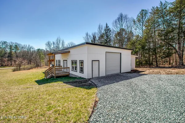 $995,000 | 1100 County Road 20, Calhoun, TN 37309