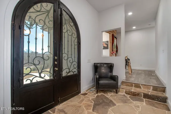 $995,000 | 1100 County Road 20, Calhoun, TN 37309