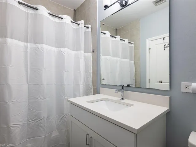 $3,800 | 7592 Morgan Way, Naples, FL 34119