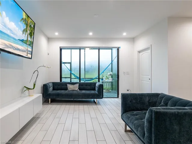 $3,800 | 7592 Morgan Way, Naples, FL 34119