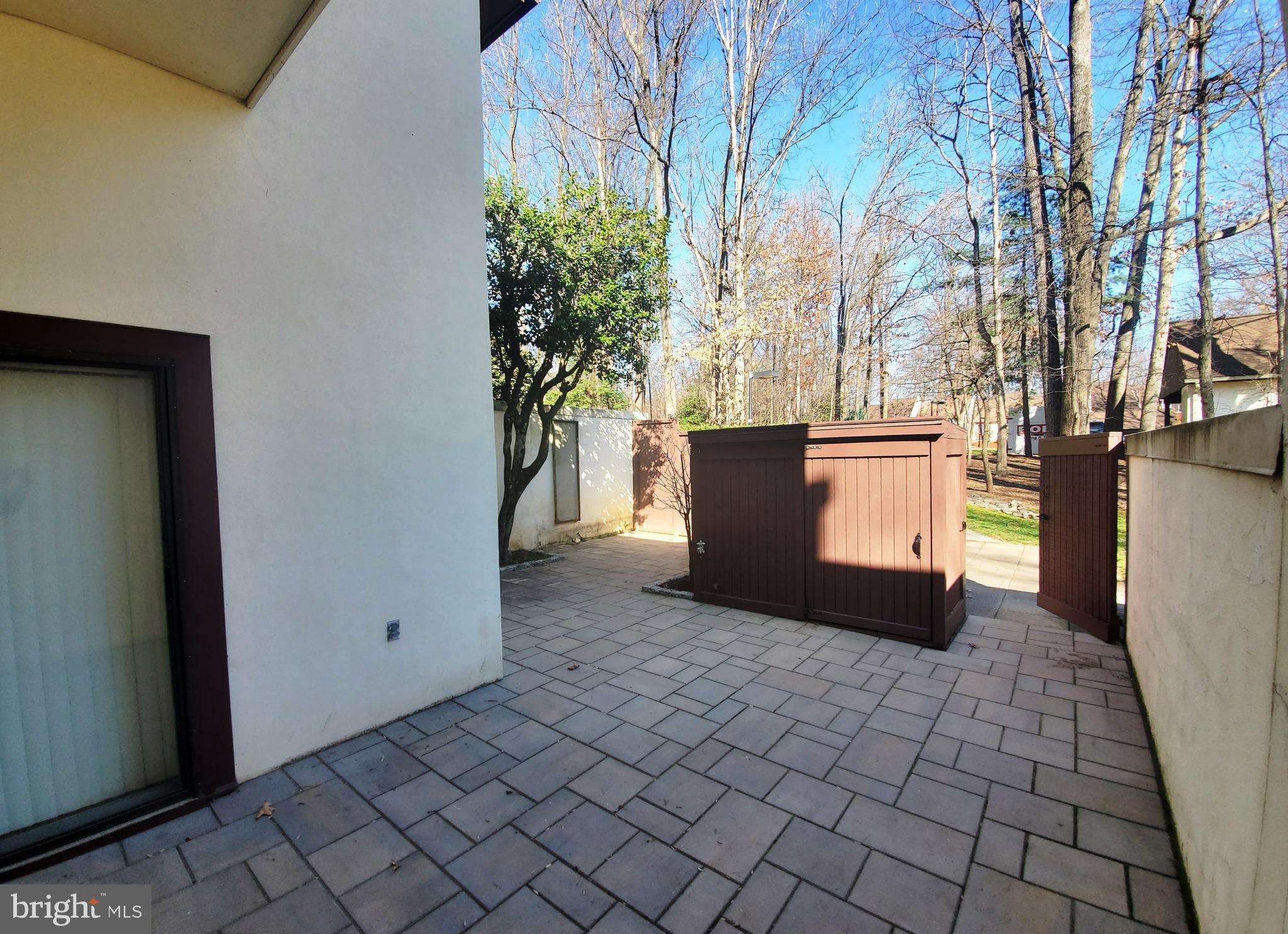 1571 Inlet Court Reston, VA 20190 - Photo 2 of 53 Private front patio