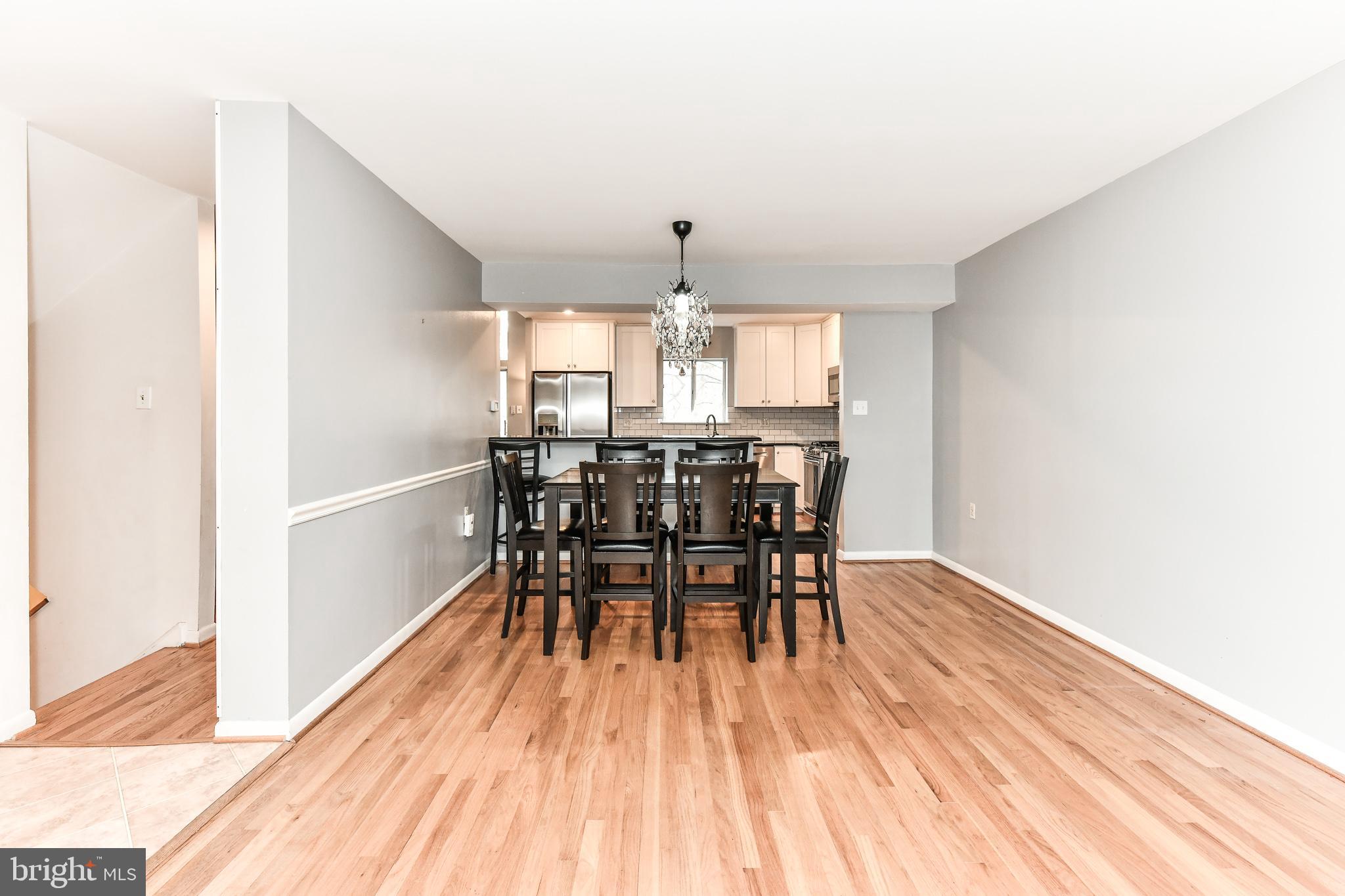 1571 Inlet Court Reston, VA 20190 - Photo 7 of 53