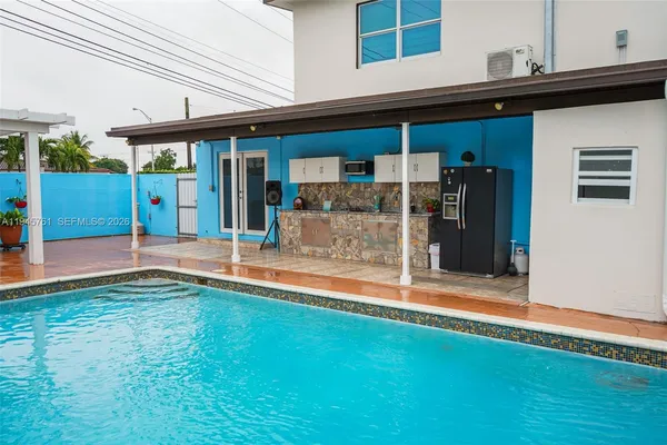 $680,000 | 1190 West 33rd Street, Hialeah, FL 33012