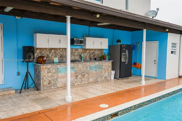 $680,000 | 1190 West 33rd Street, Hialeah, FL 33012