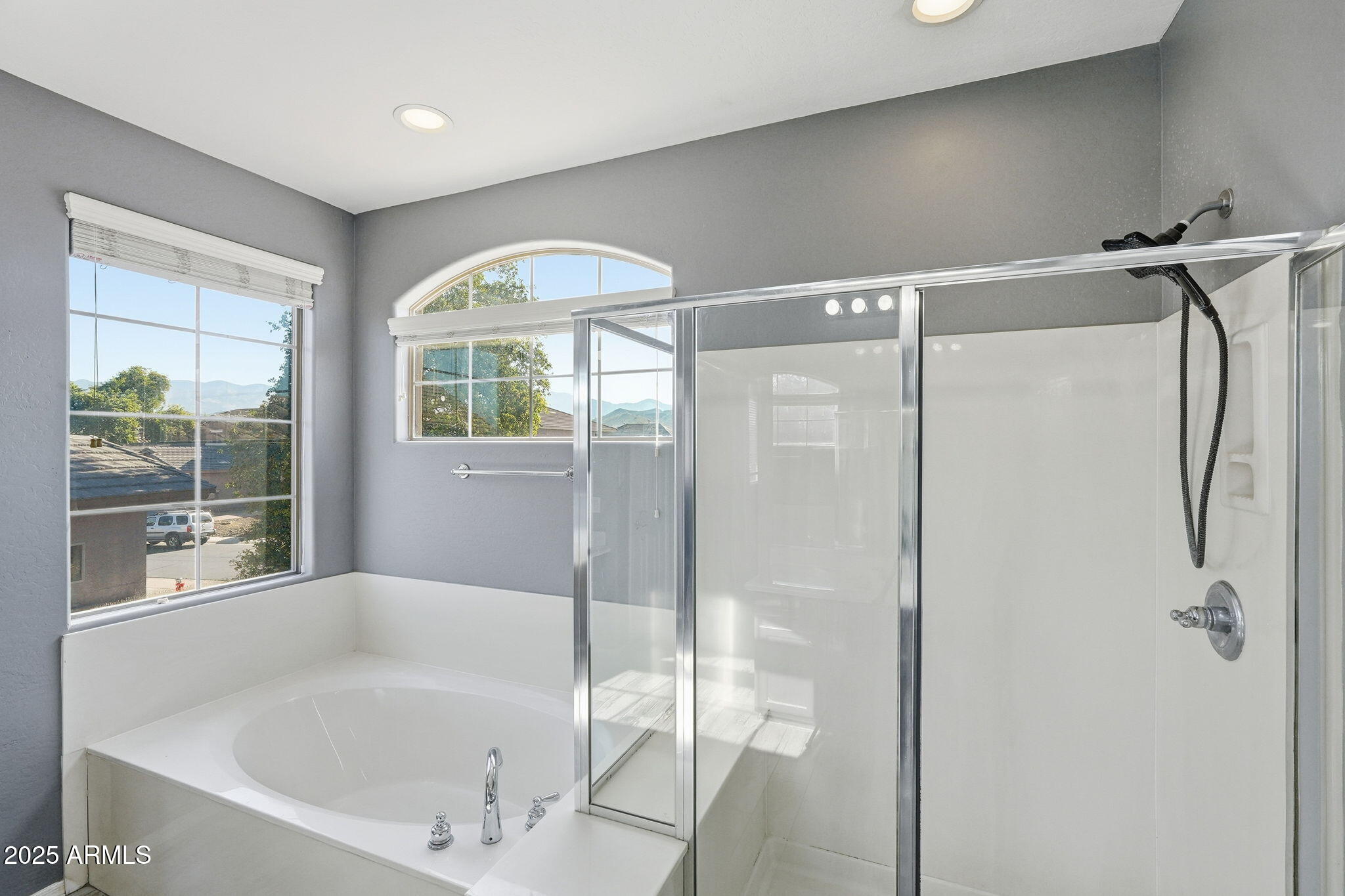 4412 West Summerside Road Laveen, AZ 85339 - Photo 19 of 31 Primary Bathroom