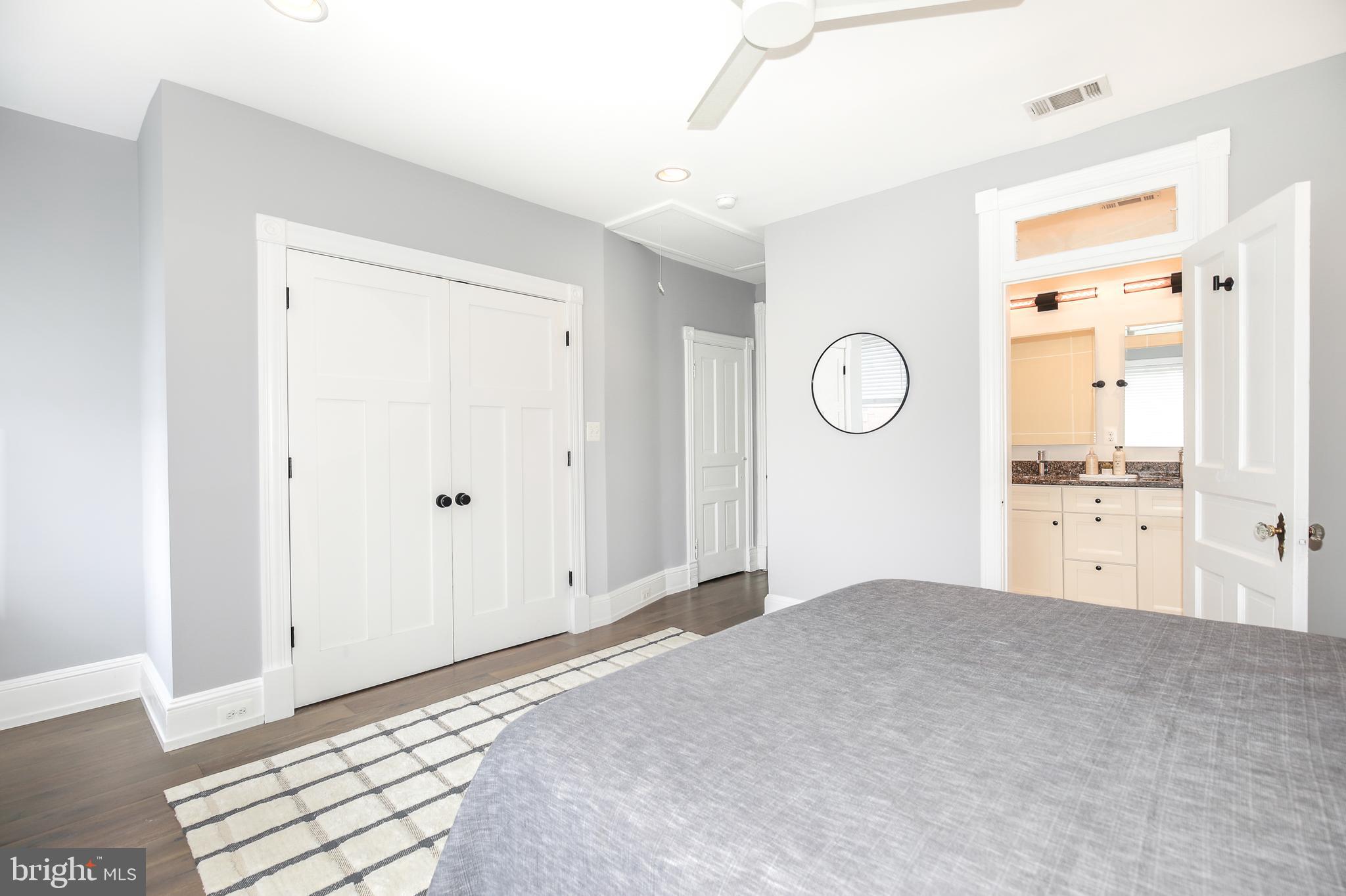 520 12th Street Northeast Washington, DC 20002 - Photo 19 of 37 Primary suite