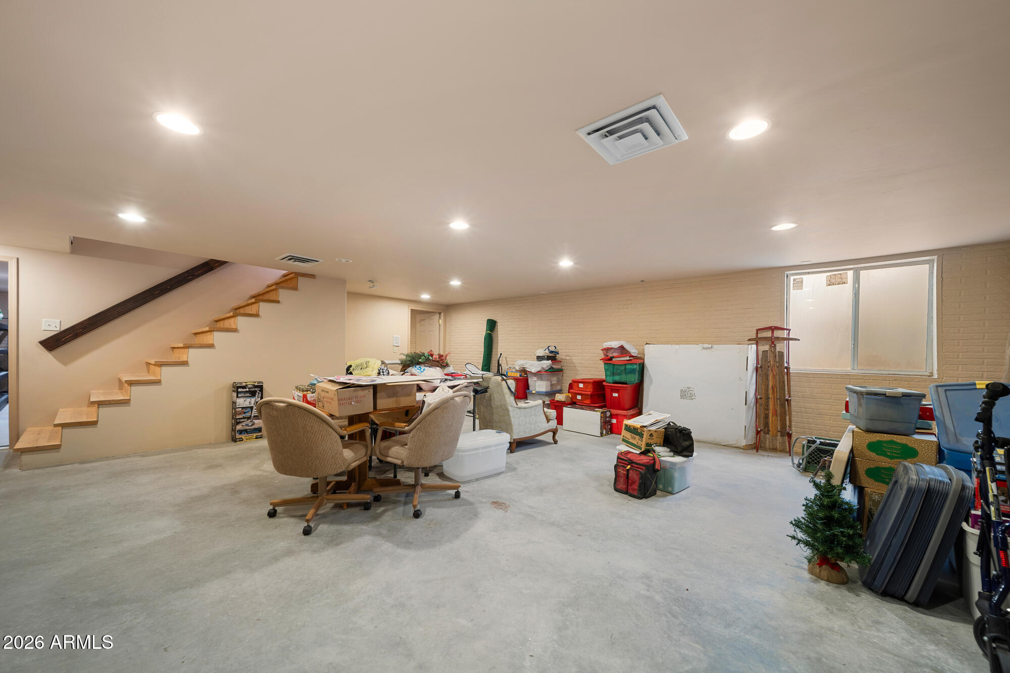 1234 Turkey Hill Road Pinedale, AZ 85934 - Photo 33 of 48 a view of a room with gym equipment