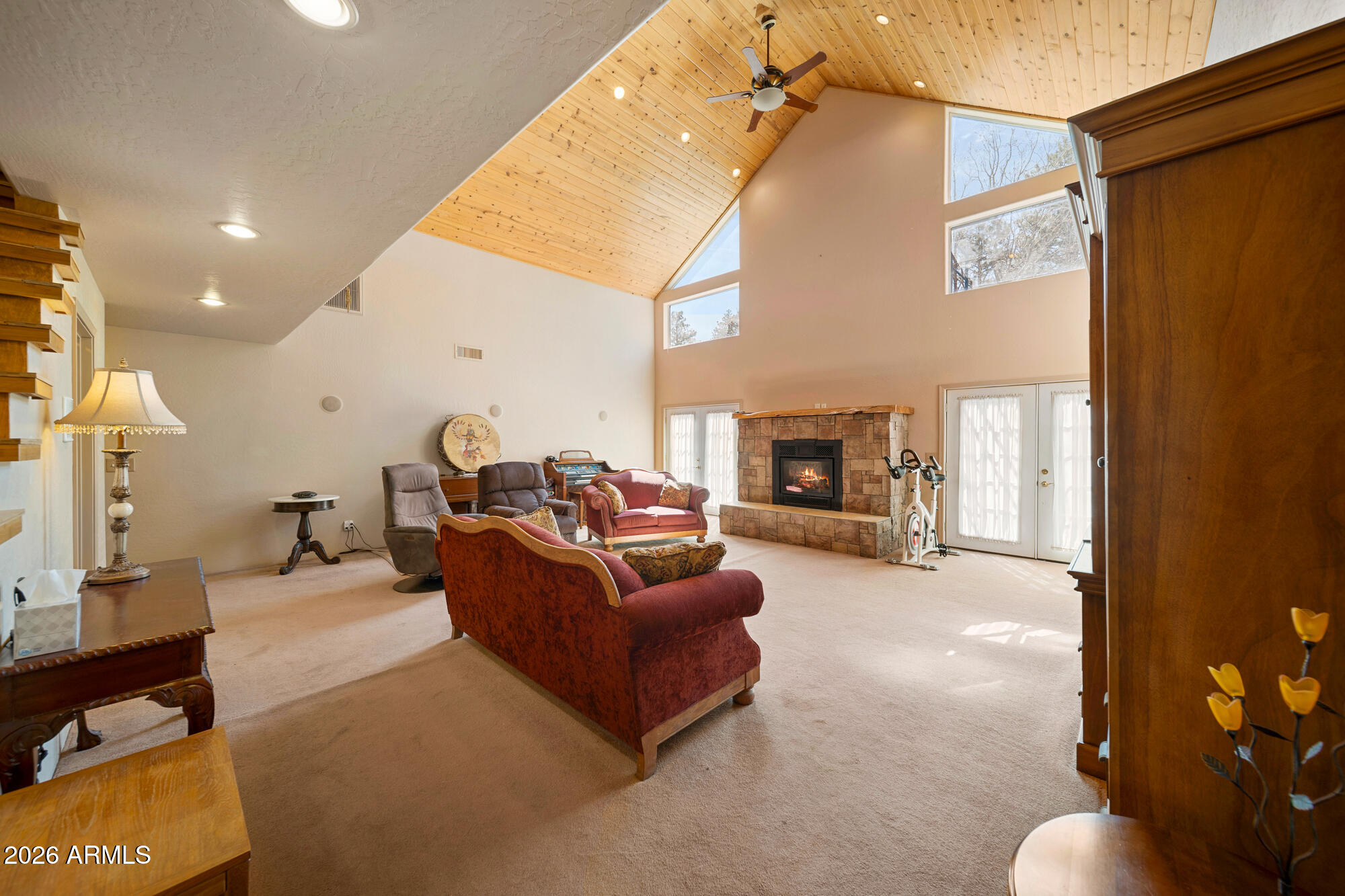 1234 Turkey Hill Road Pinedale, AZ 85934 - Photo 5 of 48 a living room with furniture and a fireplace