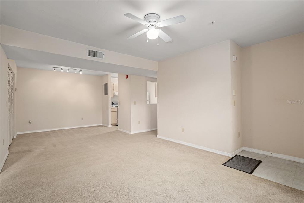 2360 Southwest Archer Road, Unit 607 Gainesville, FL 32608 - Photo 8 of 26