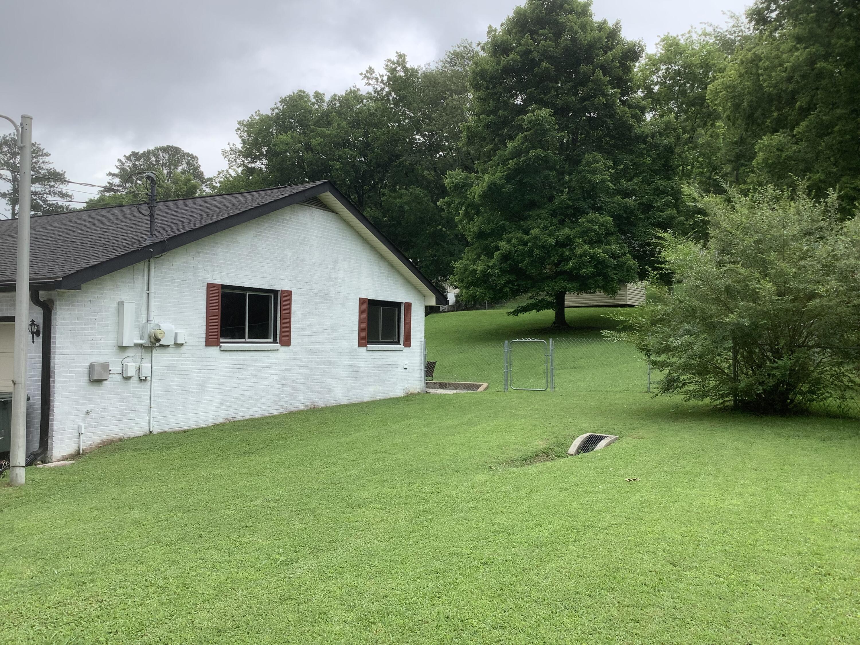 1322 Vance Road Chattanooga, TN 37421 - Photo 5 of 33 IMG_4700