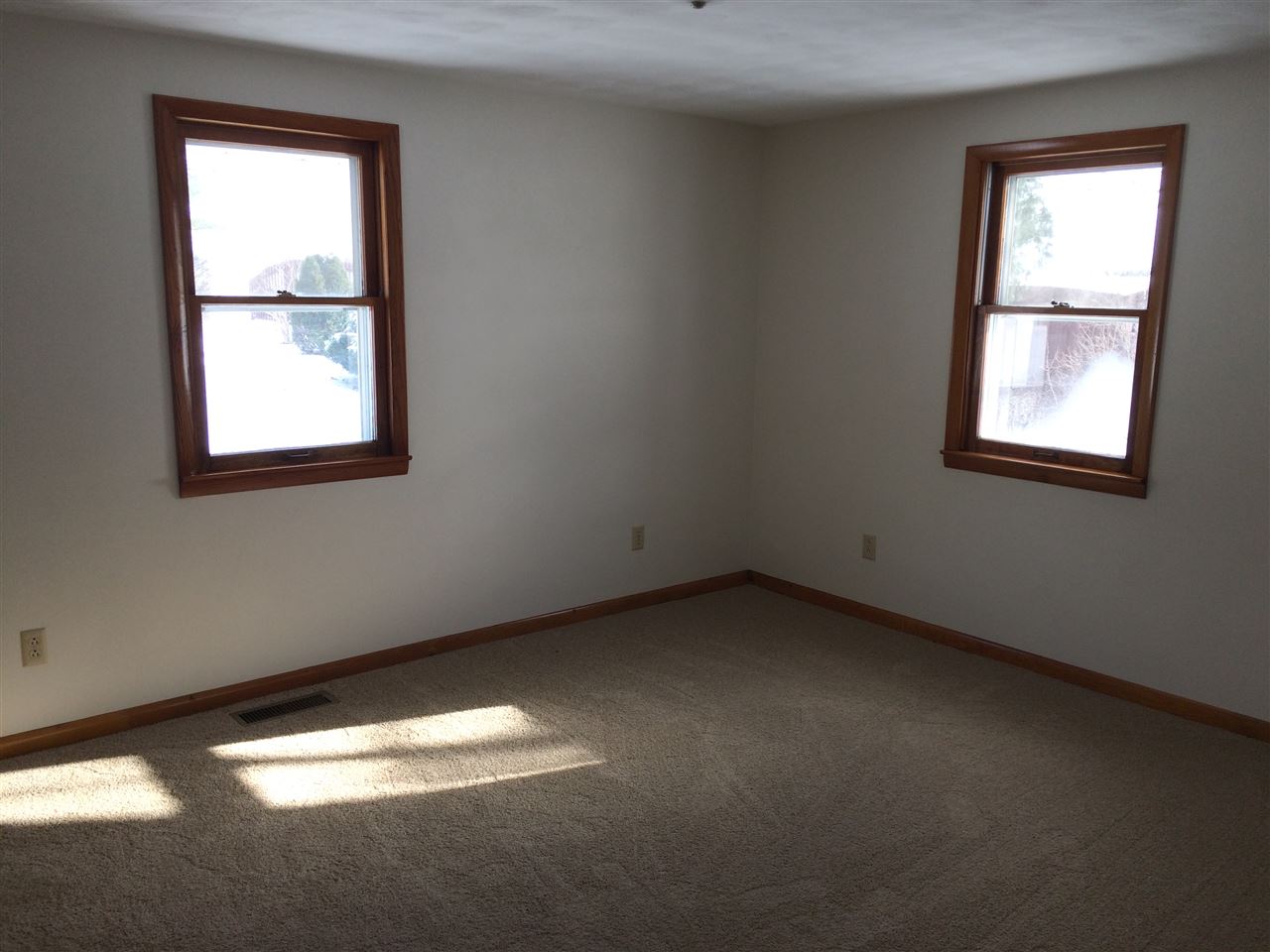 7829 Trentman Road Fort Wayne, IN 46816 - Photo 14 of 25