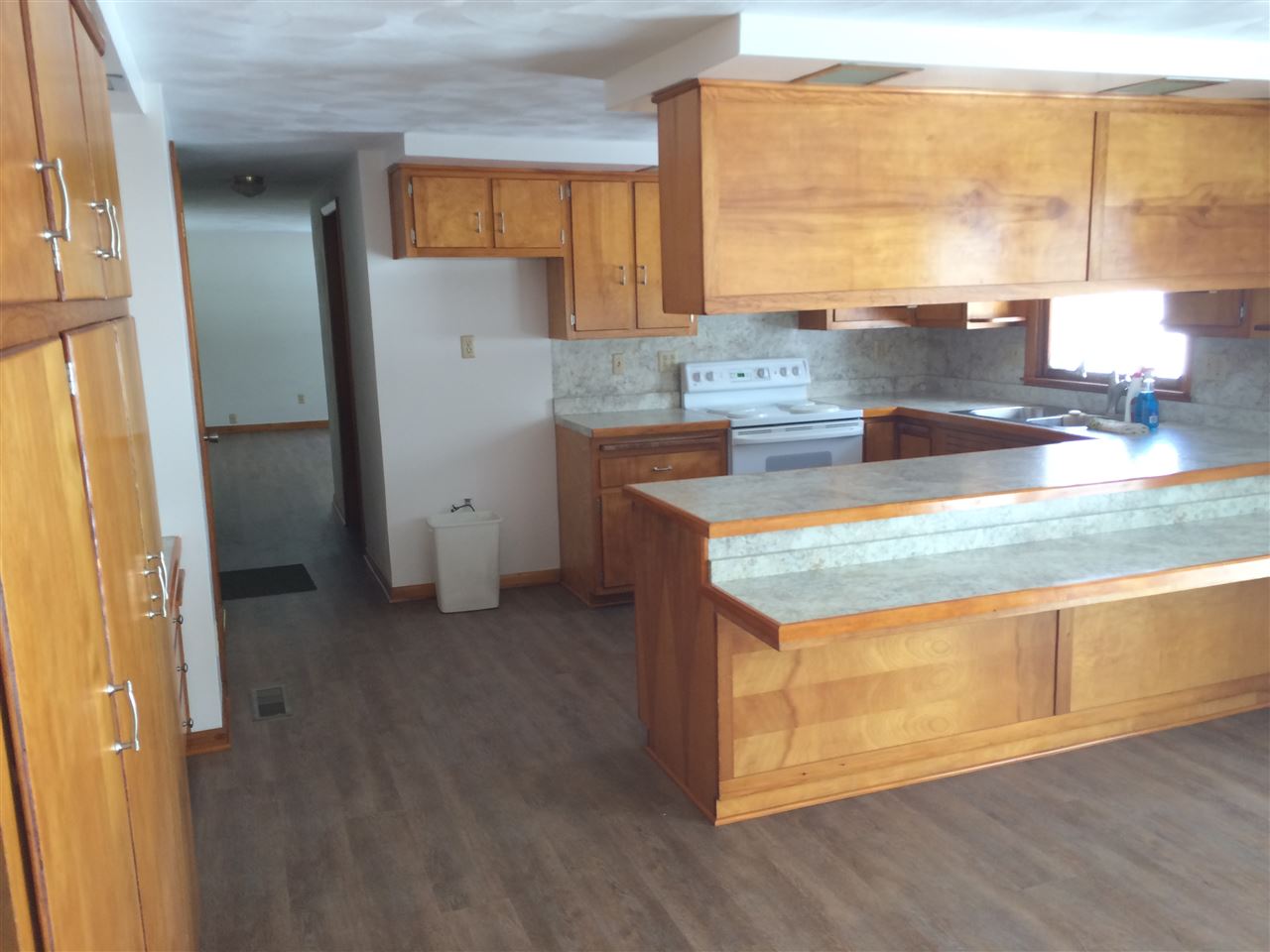 7829 Trentman Road Fort Wayne, IN 46816 - Photo 4 of 25