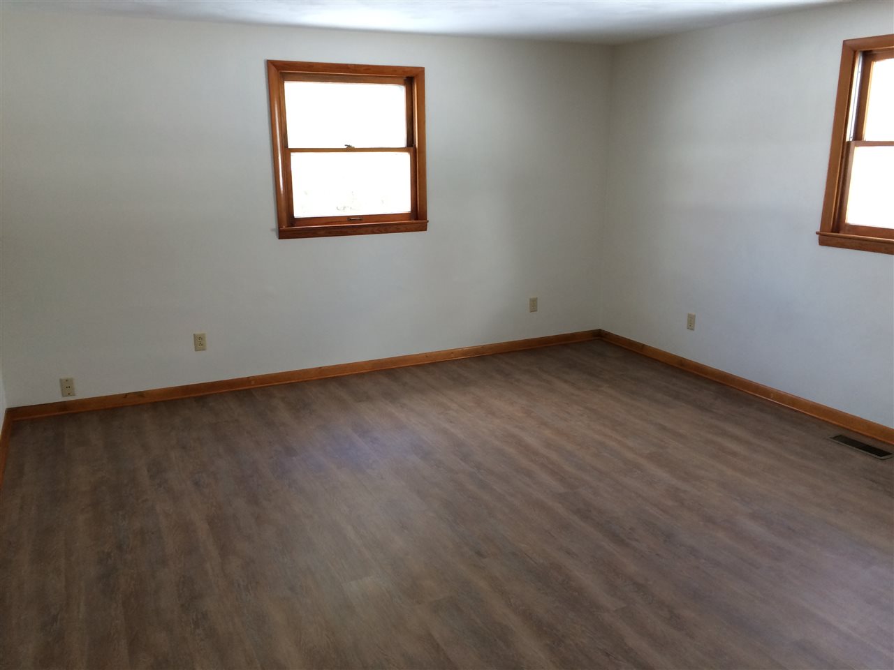 7829 Trentman Road Fort Wayne, IN 46816 - Photo 9 of 25