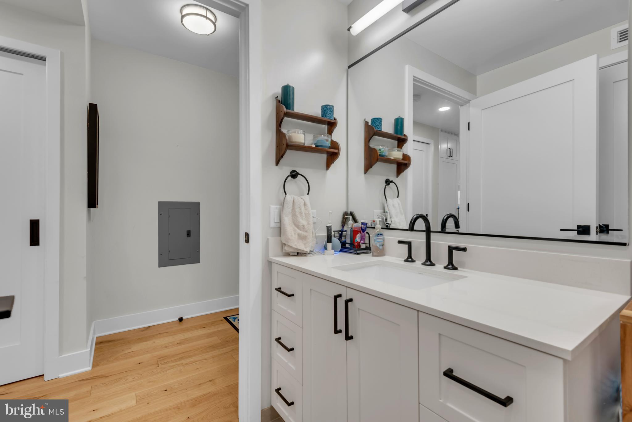 1211 Van Street Southeast, Unit 1014 Washington, DC 20003 - Photo 17 of 38