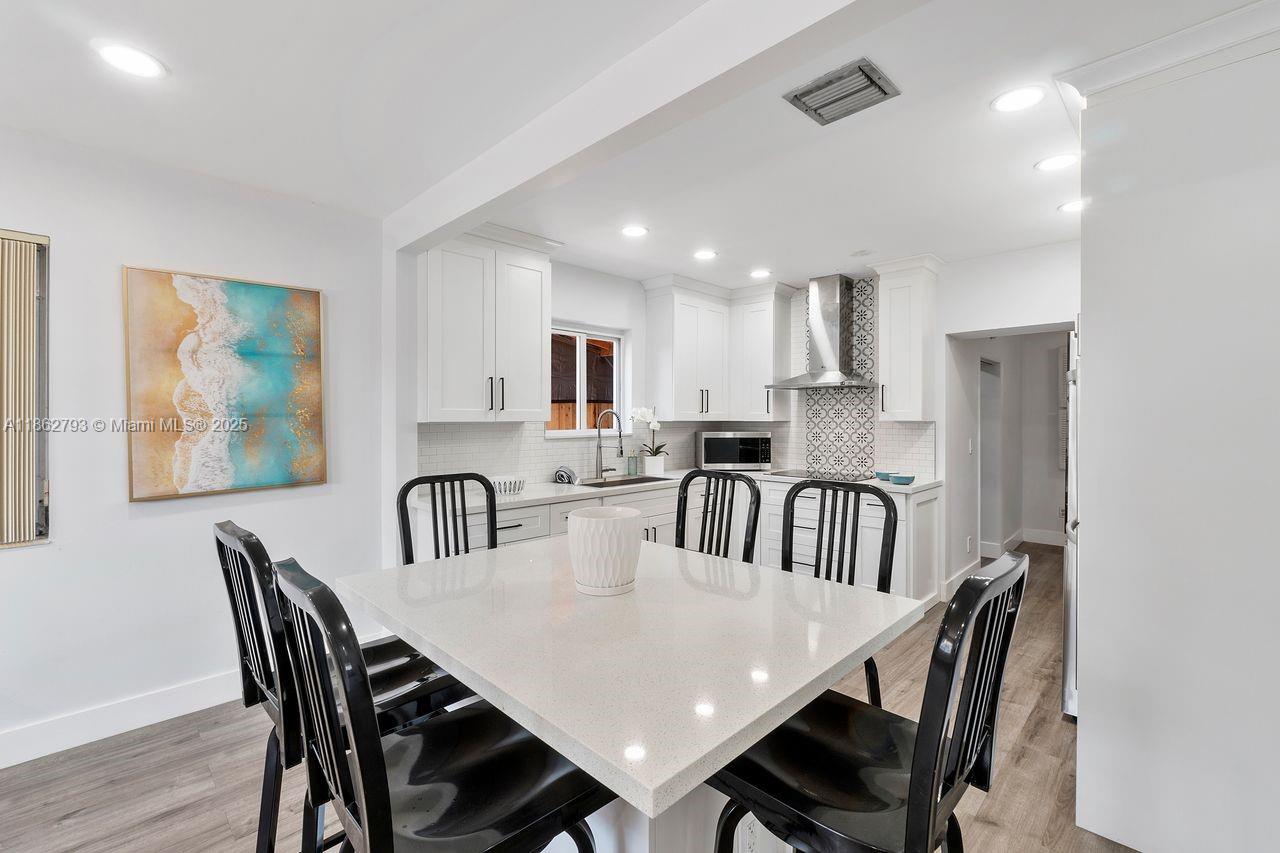 35 Southwest 50th Avenue Miami, FL 33134 - Photo 17 of 27