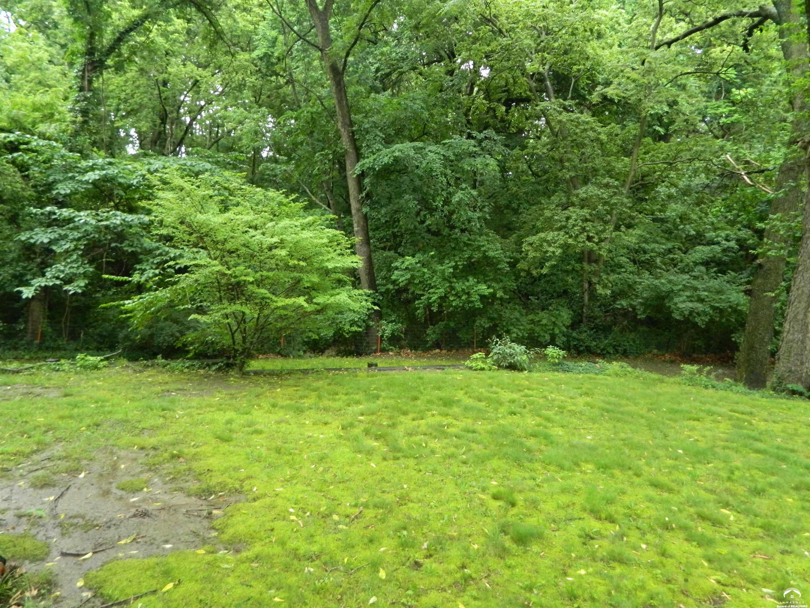 3202 Southwest 33rd Court Topeka, KS 66614 - Photo 18 of 20