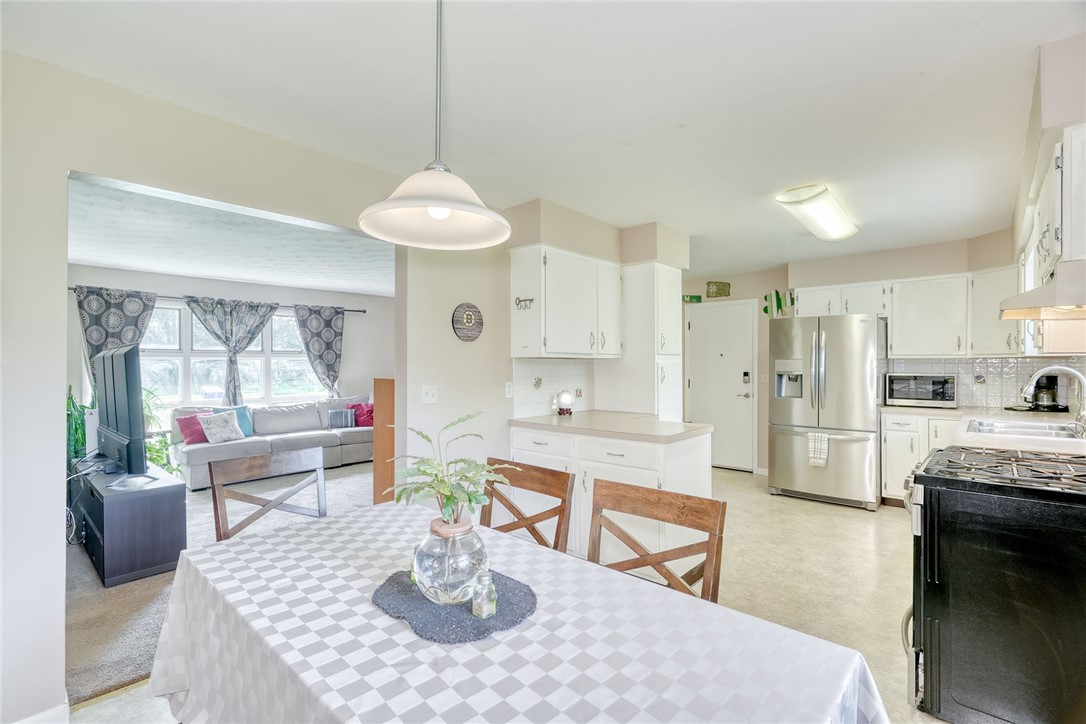 39 Ingram Drive Gates, NY 14624 - Photo 16 of 33