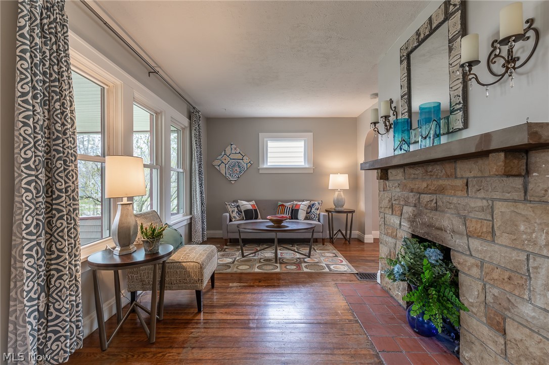 1135 Sunset Road Cleveland, OH 44124 - Photo 19 of 24