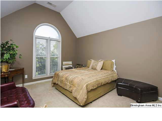 103 Windsor Lane Pelham, AL 35124 - Photo 19 of 32