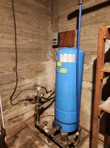 $475,000 | 104 Old Great Road, North Smithfield, RI 02896