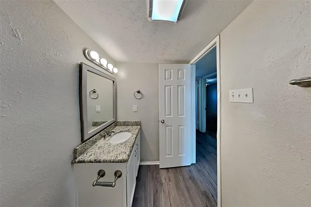 $2,000 | 5220 Yager Drive, The Colony, TX 75056